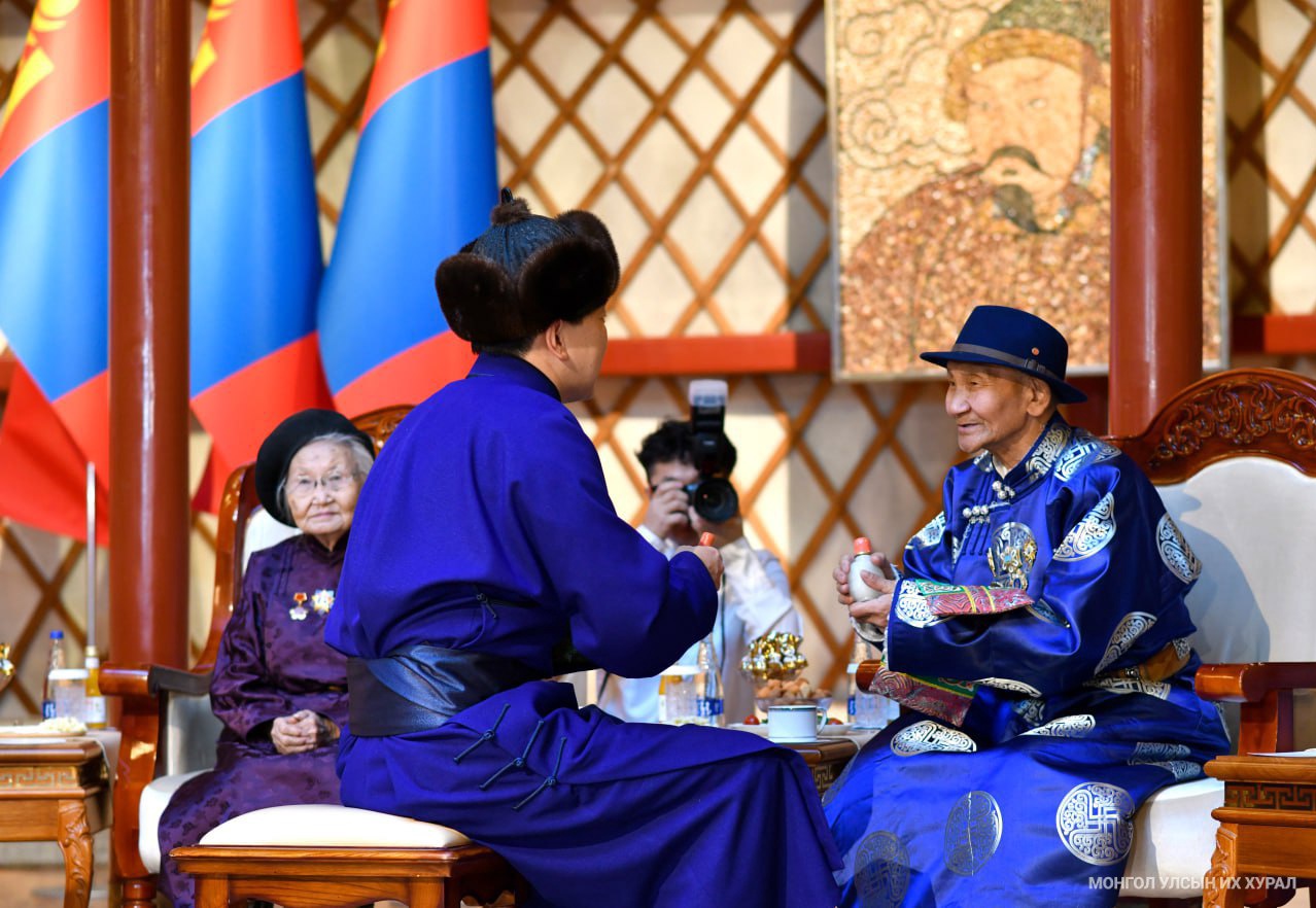 43c8cd5704854096906675fdecce02a1?d=0