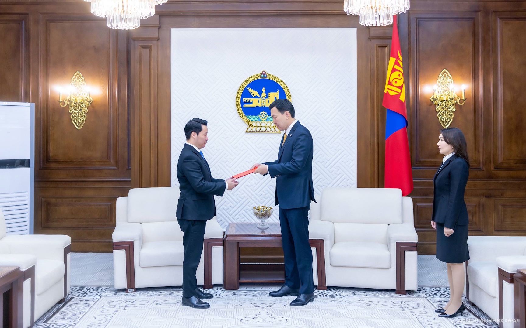 445e2fd55cc0478aac5c6454dfe05f72?d=0