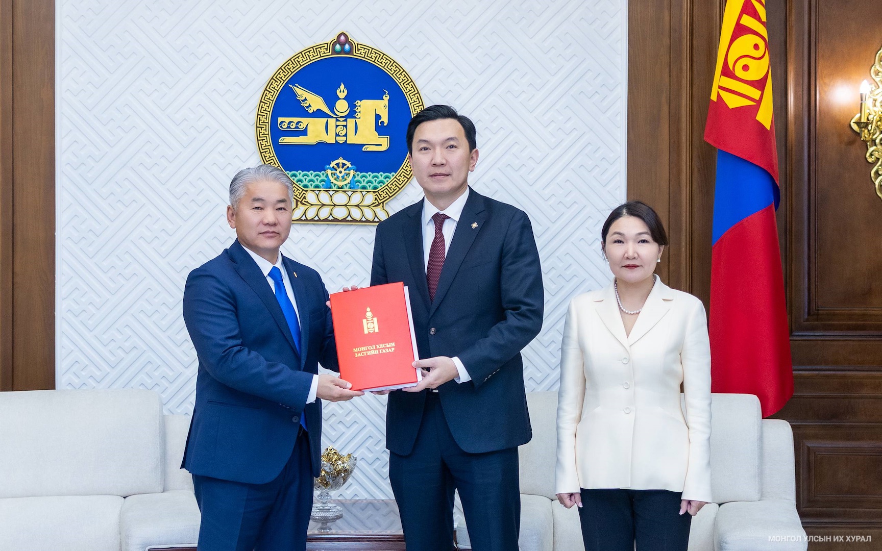 66b1cbb84b3a4e38b5f5b593a8c6c771?d=0