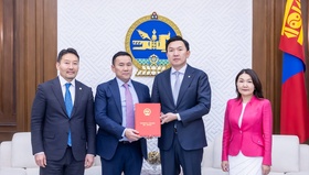 Худалдаа, аж үйлдвэрийн танхимын тухай хуулийн шинэчилсэн найруулгын төслийг өргөн мэдүүлэв