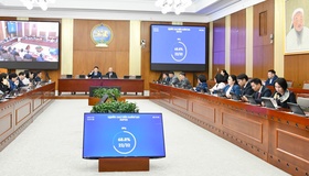 ЭЗБХ: Монгол Улсын 2026 оны төсвийн тухай хуулийн төсөлтэй хамт өргөн мэдүүлсэн хууль, тогтоолын төслүүдийн анхны хэлэлцүүлгийг хийв
