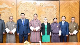 Chair of the Standing Committee on Economics R. Seddorj received and met with a delegation from the National Assembly of the Kingdom of Bhutan