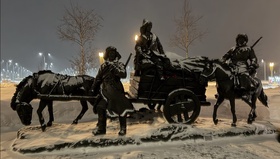 Улсын Их Хурлын дэд дарга Б.Пүрэвдорж “Эх оронч” цэцэрлэгт хүрээлэн дэх монгол эрсийн хөшөөнд хүндэтгэл үзүүллээ
