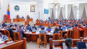 Монгол Улсын 2025 оны нэгдсэн төсвийн гүйцэтгэл, Засгийн газрын санхүүгийн нэгтгэсэн тайлангийн нэг дэх хэлэлцүүлгийг хийлээ