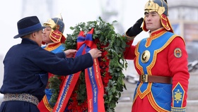 УИХ-ын дарга Д.Амарбаясгалан Улс төрийн хэлмэгдэгсдийн дурсгалын өдрийг тохиолдуулан хүндэтгэл илэрхийллээ