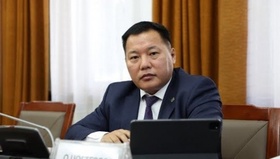 Улсын Их Хурлын гишүүн О.Цогтгэрэлээс Монгол Улсын Ерөнхий сайд Л.Оюун-Эрдэнэд хандаж Улаанбаатар хотын утаа болон сайжруулсан шахмал түлшний талаар тавьсан асуулга