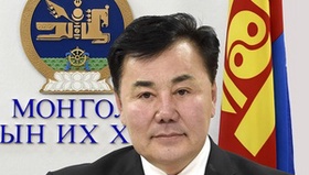Улсын Их Хурлын гишүүн Б.Баттөмөрөөс Монгол Улсын Ерөнхий сайд Л.Оюун-Эрдэнэд хандаж Ирээдүйн өв сангийн тухай хуулийн хэрэгжилтийн талаар тавьсан асуулгын хариу