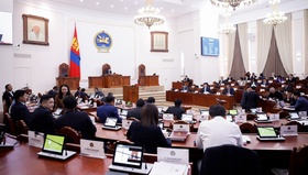 Монгол Улсын 2026 оны төсвийн хүрээний мэдэгдэл, 2027-2028 оны төсвийн төсөөллийн тухай хуульд өөрчлөлт оруулах тухай хуулийн төслийн нэг дэх хэлэлцүүлгийг хийлээ