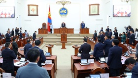 Улсын Их Хурлын ээлжит бус чуулганаар Монгол Улсын 2026 оны төсвийн тодотголыг хэлэлцэнэ