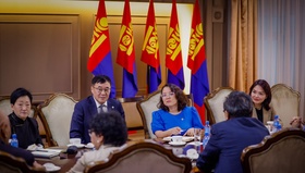 Улсын Их Хурлын гишүүд “Нээлттэй парламент: Эксперт”- 2025 хөтөлбөрт хамрагдаж буй ахмадуудтай уулзлаа