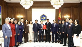 Төрийн болон орон нутгийн өмчийн хөрөнгөөр бараа, ажил, үйлчилгээ худалдан авах тухай хууль /Шинэчилсэн найруулга/-ийн төсөл өргөн мэдүүллээ