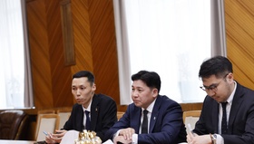 УИХ-ын гишүүн Н.Батсүмбэрэл Унгар Улсын Төрийн нарийн бичгийн даргын орлогч Силадий Петерийг хүлээн авч уулзлаа