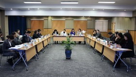 Гэр бүлийн хэрэг шүүхэд хянан шийдвэрлэх тухай хуулийн төслийг хэлэлцүүлэгт бэлтгэх үүрэг бүхий ажлын хэсэг ШЕЗ дээр ажиллав 