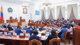 Хөдөө аж ахуйн тухай хуулийн төслийн анхны хэлэлцүүлгийг хийж, Уур амьсгалын өөрчлөлтийн тухай хуулийн төслийг дэмжлээ