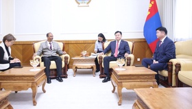 Монгол-Энэтхэгийн парламентын бүлгийн дарга, гишүүд Элчин сайд Атул Малхари Готсурвег урьж уулзлаа