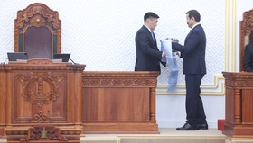 Монгол Улсын Их Хурлын даргаар С.Бямбацогтыг сонголоо 