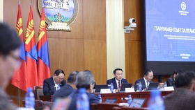 УИХ-ын дарга Д.Амарбаясгалан: Монголын парламентын түүх ахмад үеийн холч ухаан, чин зүтгэл, шантаршгүй хөдөлмөрийн үрээр бүтсэн билээ