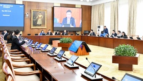 Монгол Улсын нэгдсэн төсвийн 2027 оны төсвийн хүрээний мэдэгдэл, 2028-2029 оны төсвийн төсөөллийн тухай хуулийн төслийн гурав дахь хэлэлцүүлгийг хийв