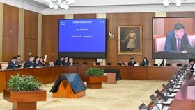        ТБХ: Монгол Улсын нэгдсэн төсвийн 2026 оны төсвийн хүрээний мэдэгдэл, 2027-2028 оны төсвийн төсөөллийн тухай хуулийн төслийн анхны хэлэлцүүлгийг хийлээ