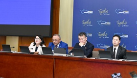    Байнгын хороодын хамтарсан хуралдаанаар өвөлжилтийн бэлтгэл ажлын талаарх  холбогдох байгууллагуудын мэдээлэл сонслоо