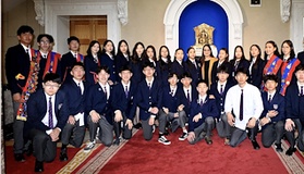 Улсын Их Хурлын чуулганы нэгдсэн хуралдаантай 365 иргэн танилцлаа