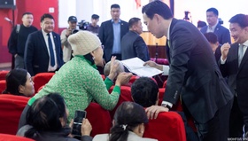 Видео мэдээ: Монгол Улсын Их Хурлын дарга Н. Учрал тэргүүтэй Улсын Их Хурал, Засгийн газрын гишүүд Хангайн бүсэд ажиллаж байна