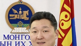 Улсын Их Хурлын гишүүн Г.Тэмүүлэн, Ж.Бат-Эрдэнэ, Л.Мөнхбаатар нараас Монгол Улсын Ерөнхий сайд Л.Оюун-Эрдэнэд хандаж Малын генетик нөөцийн тухай хуулийн хэрэгжилтийн өнөөгийн байдал, цаашид хэрэгжилти