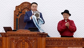 Видео: Улсын Их Хурлын гишүүн Дашзэгвийн Амарбаясгаланг Монгол Улсын Их Хурлын даргаар сонголоо