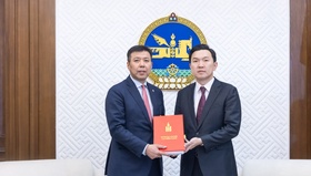 Төрийн нууцыг зөвхөн хуулиар тогтоох зорилгоор Төрийн болон албаны нууцын тухай хуулийн шинэчилсэн найруулгын төслийг өргөн мэдүүлэв