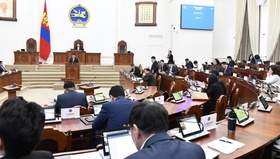 Төрийн өмчийг хувьчлах, өөрчлөн байгуулах үндсэн чиглэлийн төслийг хэлэлцэж эхэллээ