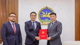 Монгол Улсын Их Хурлын хяналт шалгалтын тухай хуульд нэмэлт оруулах тухай хуулийн төслийг өргөн мэдүүллээ