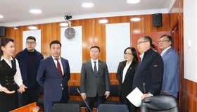 Хүний эрхийн дэд хороо: Төв аймаг дахь анхан болон давж заалдах шатны шүүхийн үйл ажиллагаатай танилцлаа