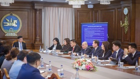 УИХ-ын дарга С.Бямбацогт: Ард түмний хүсэж буй шударга ёсыг тогтооход хууль тогтоох, шүүх эрх мэдлийн хамтын ажиллагаа чухал 