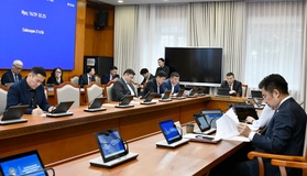 ТБХ:Хууль, тогтоолын төслүүдийг хэлэлцэж, Хууль, тогтоолоор үүрэг чиглэл болгосон Улсын Их Хурлын шийдвэрийн биелэлтийн тайлантай танилцлаа