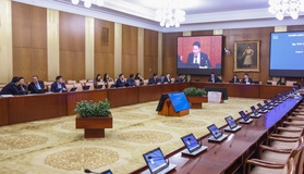 ТБХ: Монгол Улсын 2026 оны төсвийн тухай хуулийн төсөлтэй хамт өргөн мэдүүлсэн хууль, тогтоолын төслүүдийг хэлэлцэх нь зүйтэй гэж үзлээ