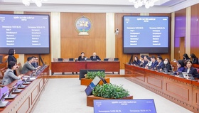 ЭЗБХ: Мэргэжлийн нэгдсэн холбооны эрх зүйн байдлын тухай хуульд өөрчлөлт оруулах тухай хуулийн төслийн анхны хэлэлцүүлгийг хийв