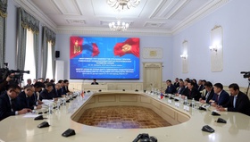 Бүгд Найрамдах Киргиз Улсын Сайд нарын танхимын дарга А.Жапаров Монгол Улсын Их Хурлын дарга Г.Занданшатарт бараалхлаа