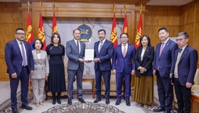 Монгол Улсын Их Хурлын чуулганы хуралдааны дэгийн тухай хуульд нэмэлт, өөрчлөлт оруулах тухай хуулийн төслийг өргөн барилаа