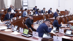 “Хянан шалгах түр хороо байгуулах тухай” Улсын Их Хурлын тогтоолын төслийг хэлэлцэж эхэллээ