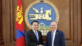 Chairman of State Great Hural (Parliament) D. Amarbayasgalan Meets with Utah State Senate President Stuart Adams