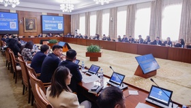 УИХ-ын гишүүн Д.Энхтүвшин: Иргэн, аж ахуйн нэгжүүдийг зөвшөөрөл авахад хүндрэл учруулснаар  авлига, хээл хахуулийн асуудал болон даамжирдаг