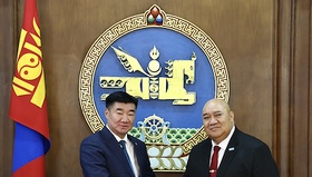 The Chairman of the State Great Hural S.Byambatsogt Receives WHO Regional Director for the Western Pacific Saia Ma'u Piukala