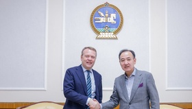 ЕАБХАБ-ын Үндэстний цөөнхийн асуудал эрхэлсэн Дээд комиссар Кристоф Камп тэргүүтэй төлөөлөгчдийг хүлээн авч уулзлаа