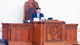 Төсвийн тогтвортой байдлын тухай хуульд нэмэлт, өөрчлөлт оруулах тухай хуулийн төслүүдийг хэлэлцэхийг дэмжлээ