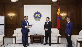 Монгол Улсын хөгжлийн 2026 оны төлөвлөгөө батлах тухай тогтоолын төслийг өргөн мэдүүлэв