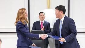 To strengthen trade and economic cooperation between the two countries, a document on cooperation was signed with the Financial Regulatory Commission and the Astana International Financial Centre