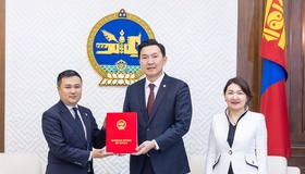 Аж ахуйн нэгжийн орлогын албан татварын тухай хуульд нэмэлт оруулах тухай хуулийн төслийг өргөн мэдүүлэв 