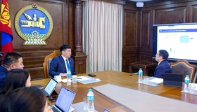 УИХ-ын дарга С.Бямбацогт Монголбанкны Ерөнхийлөгчтэй уулзаж, цаг үеийн асуудлаар санал солилцлоо