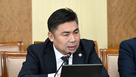 Төсвийн байнгын хорооны даргад Улсын Их Хурлын гишүүн Н.Наранбаатарын нэрийг дэвшүүлснийг дэмжлээ