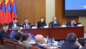 Монголын парламентын 35 жилийн түүхэн хөгжил, ололт амжилт, сорилт, алдаа сургамжийн талаар хэлэлцүүлэг өрнүүлэв
